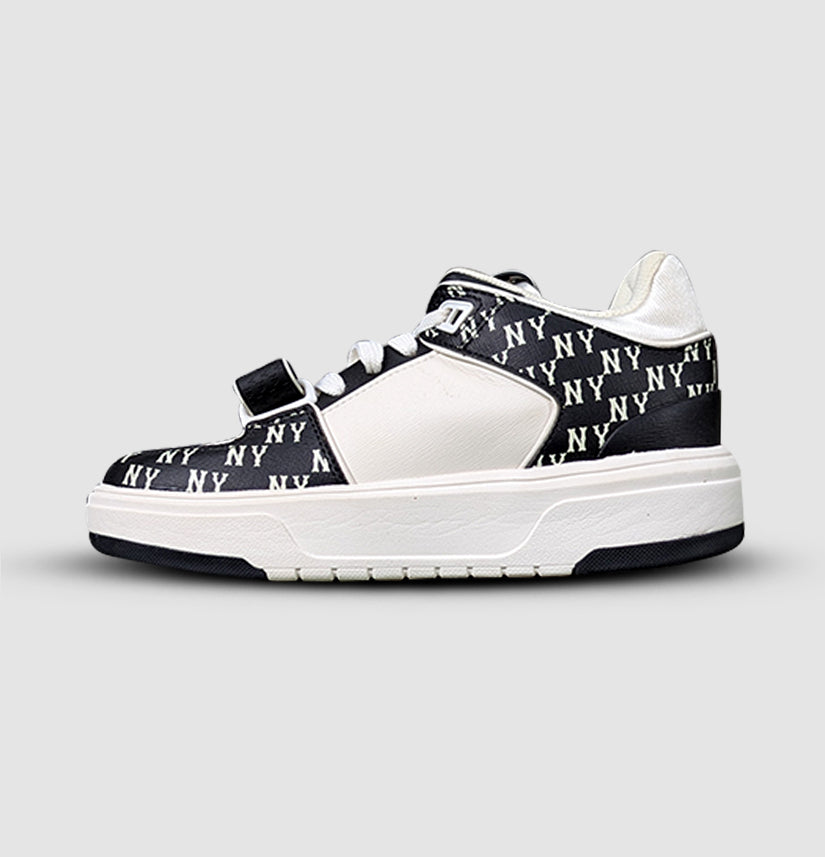 MLB New York Yankees Unisex Sneakers – White/Black Classic Street Style