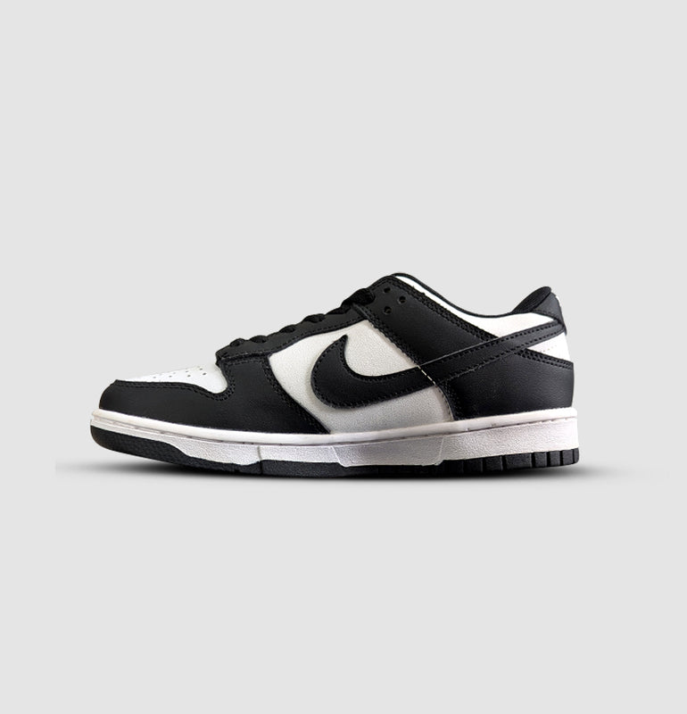Dunk Low Retro Panda