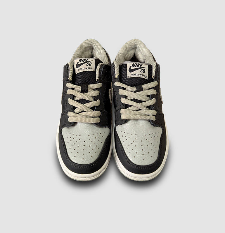 SB Dunk Low Pro
